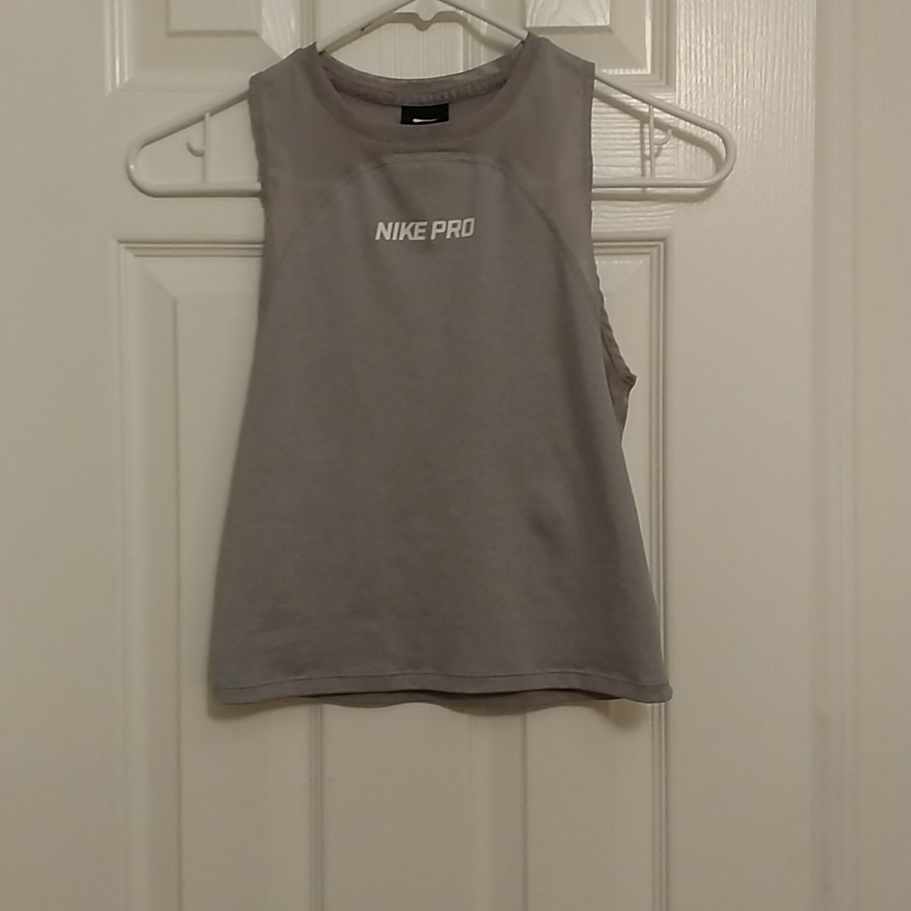 Nike Pro crop top